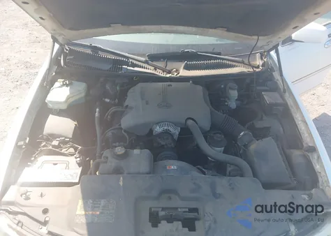 2001 Lincoln Town Car Cartier from USA, damaged, VIN 1LNHM83W51Y613140